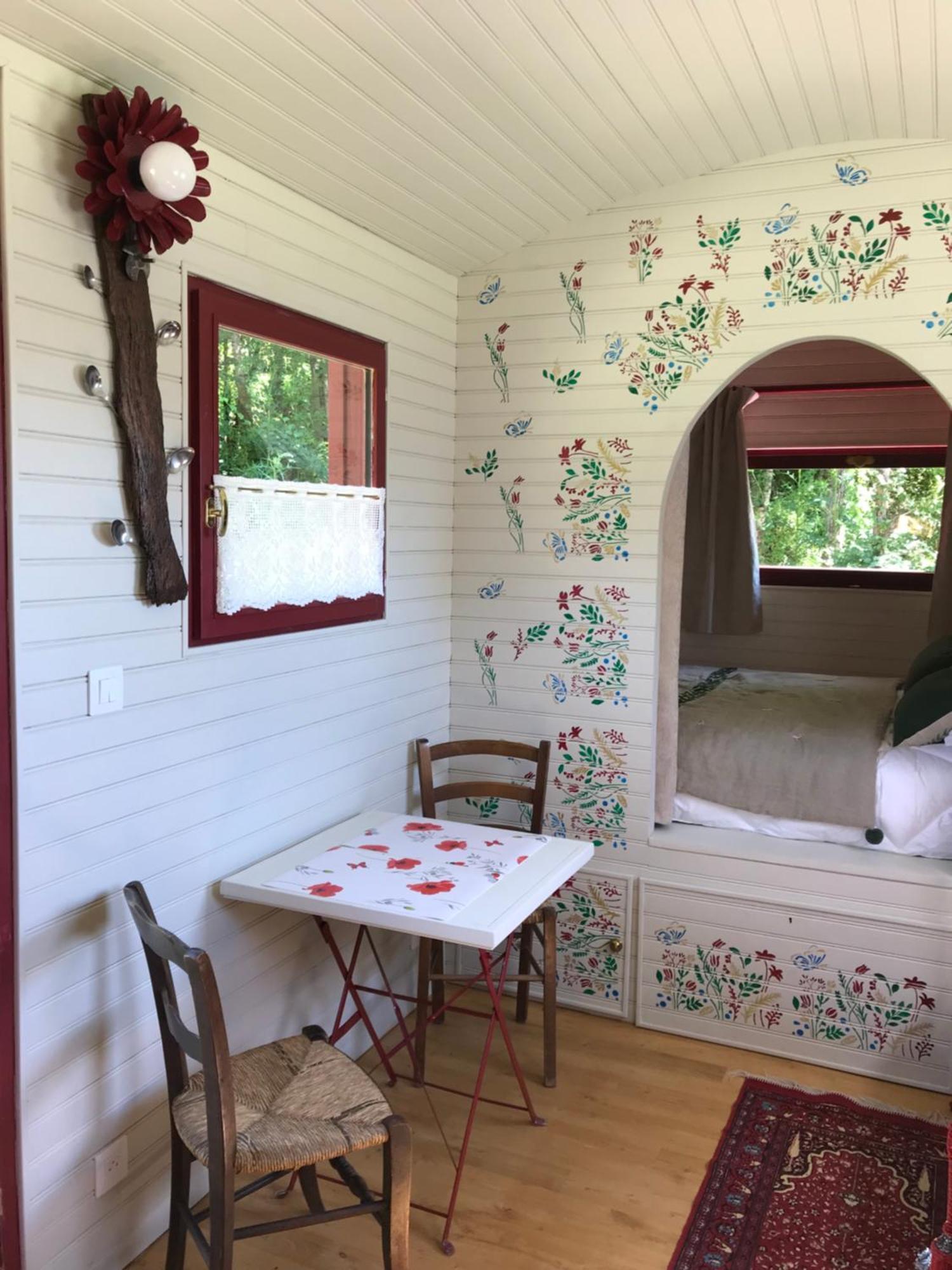 Le Val Du Pech Chantant Chambres D'Hotes Pern Екстер'єр фото